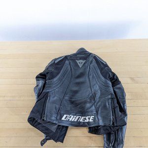 Dainese Women's Leather Motorcycle Jacket (1049059)